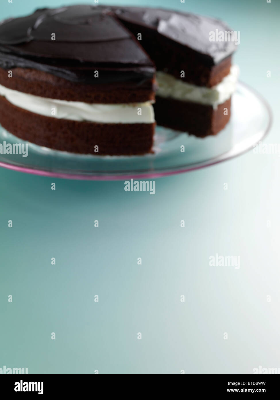 Whole frosted chocolate layer cake hi-res stock photography and images ...