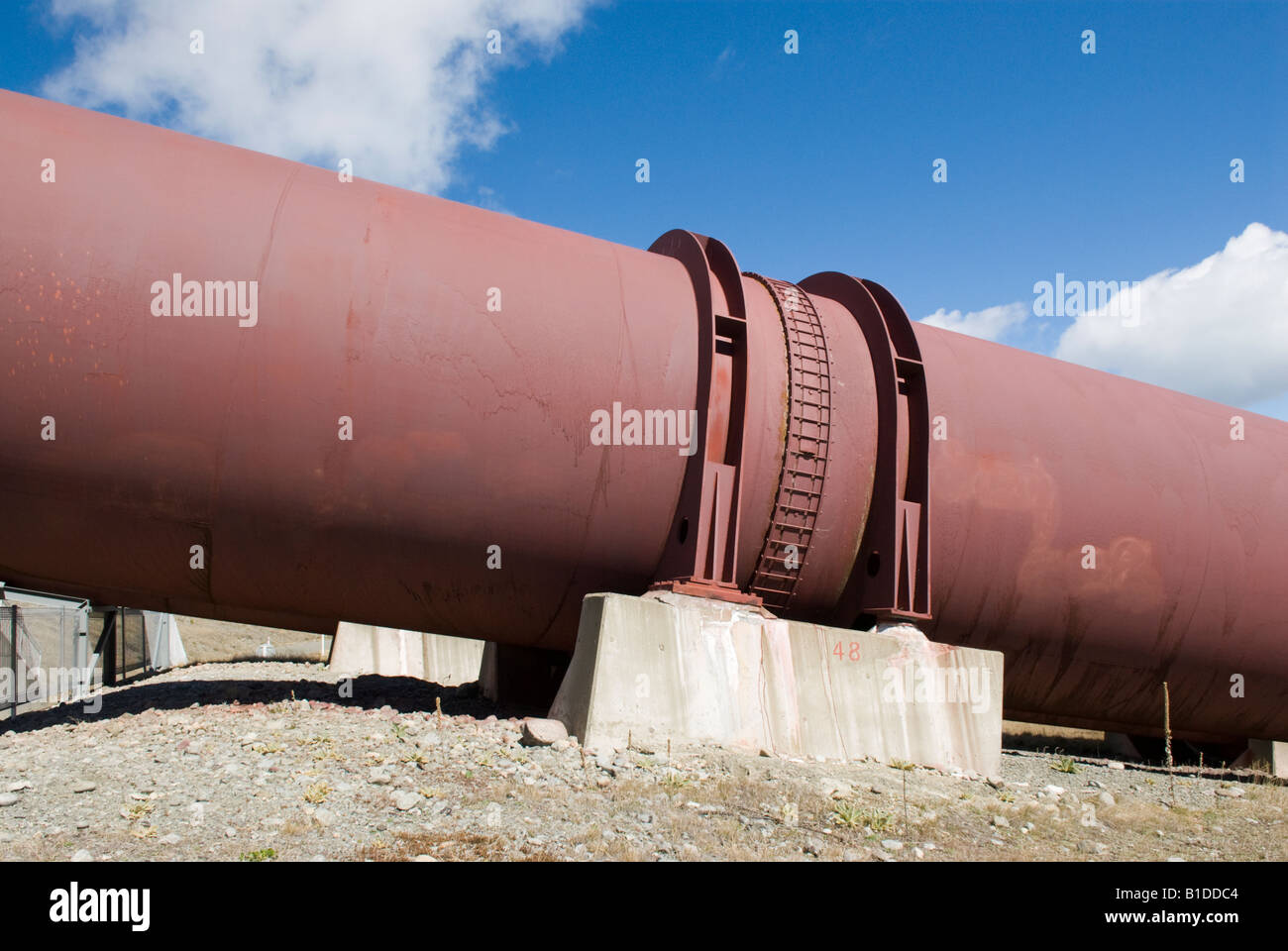 Penstocks (water pipes) of Tekapo B Powerhouse on Lake Pukaki Stock Photo