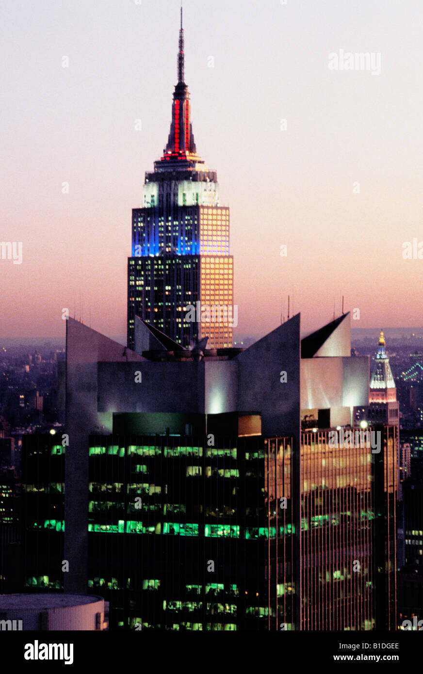 New York City Midtown Manhattan The Empire State Building illuminated ...