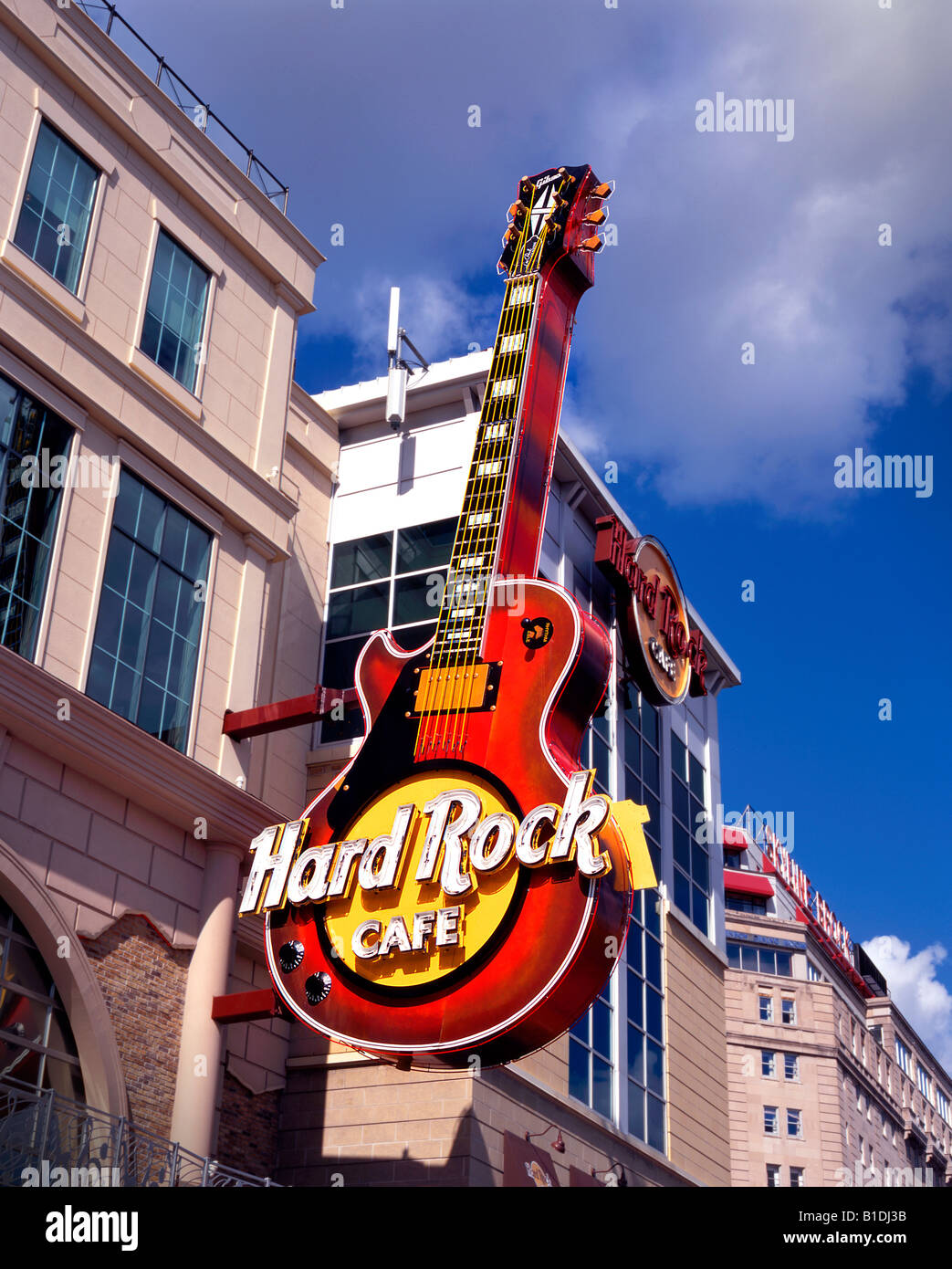 Hard Rock Cafe Sign In Clifton Hill Ontario Canada Stock Photo Alamy