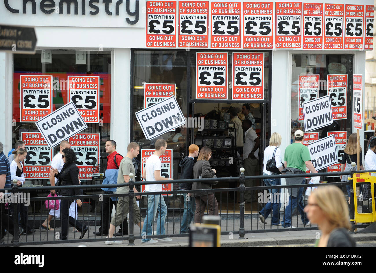 Credit crunch: closing down sale for Brighton trader with shop front festooned with sale posters. Picture by Jim Holden. Stock Photo