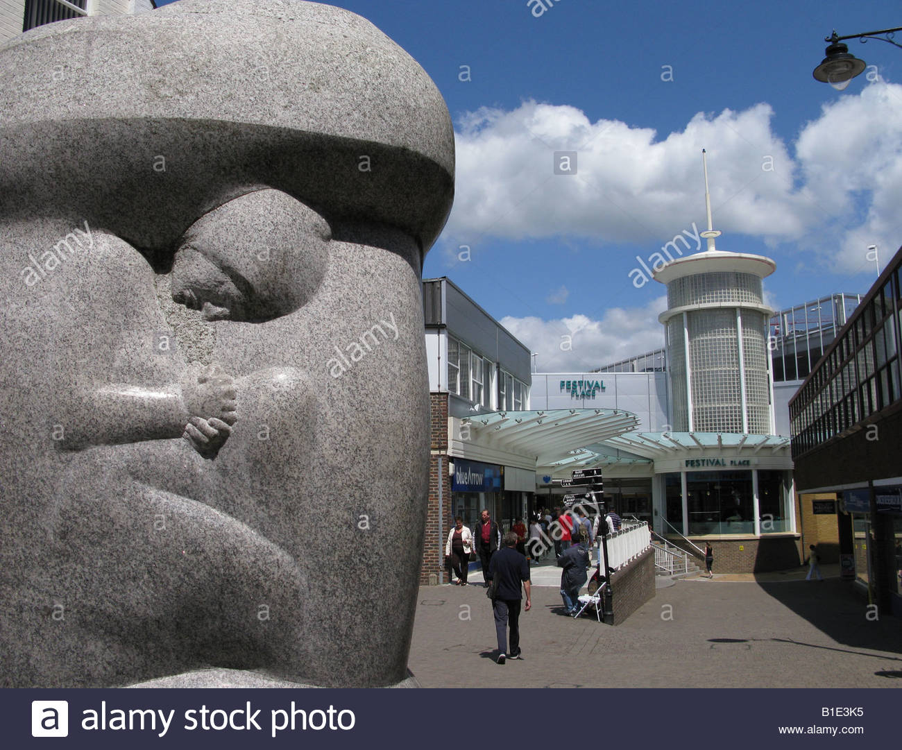 Basingstoke High Street Stock Photos & Basingstoke High Street Stock