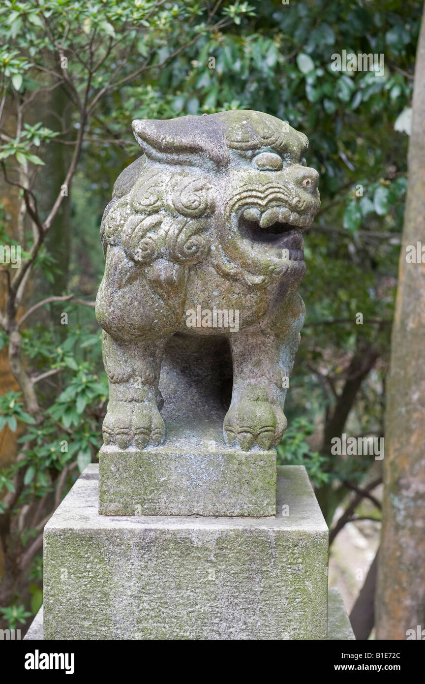 Kyoto, Japan. Komainu (liondog) statue guarding a Shinto shrine Stock