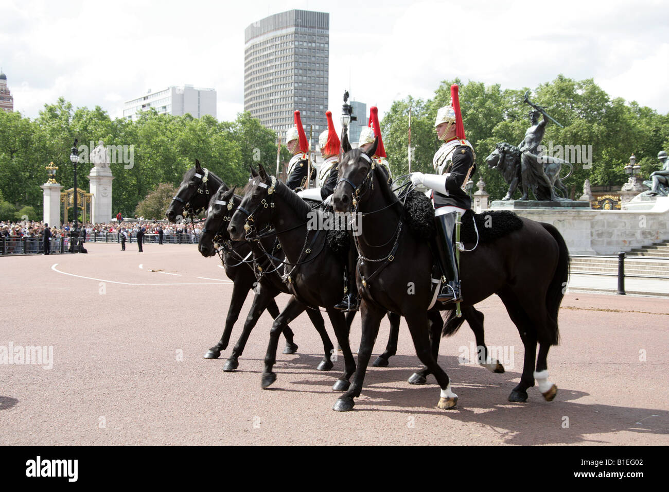 Household Calvary, Blues and Royals, Trooping the Colour, Outside Buckingham Palace June 14th 2008 Stock Photo