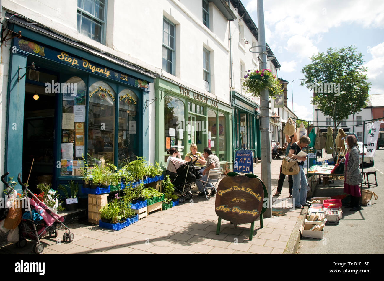 Cafe llanidloes wales hires stock photography and images Alamy