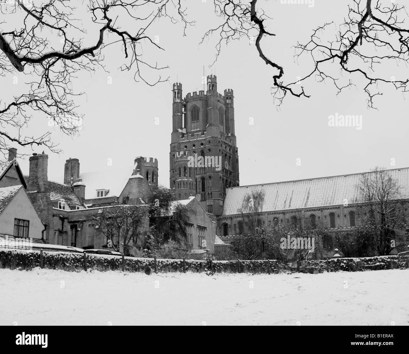 ely cathedral in the snow Stock Photo