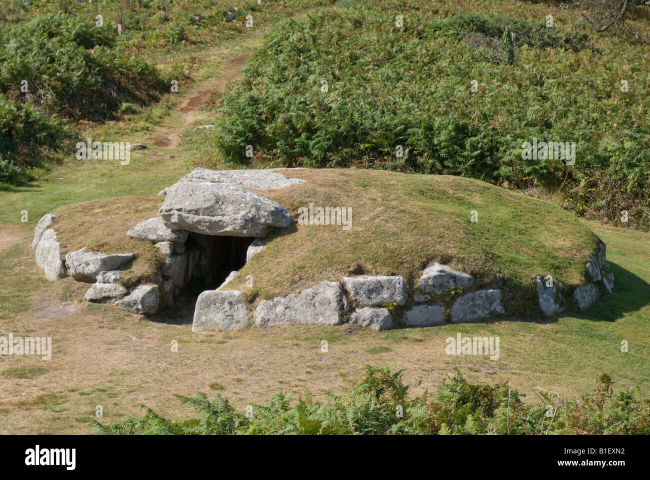Innisidgen Upper Burial chamber, St. Mary's, Isles of Scilly Stock Photo