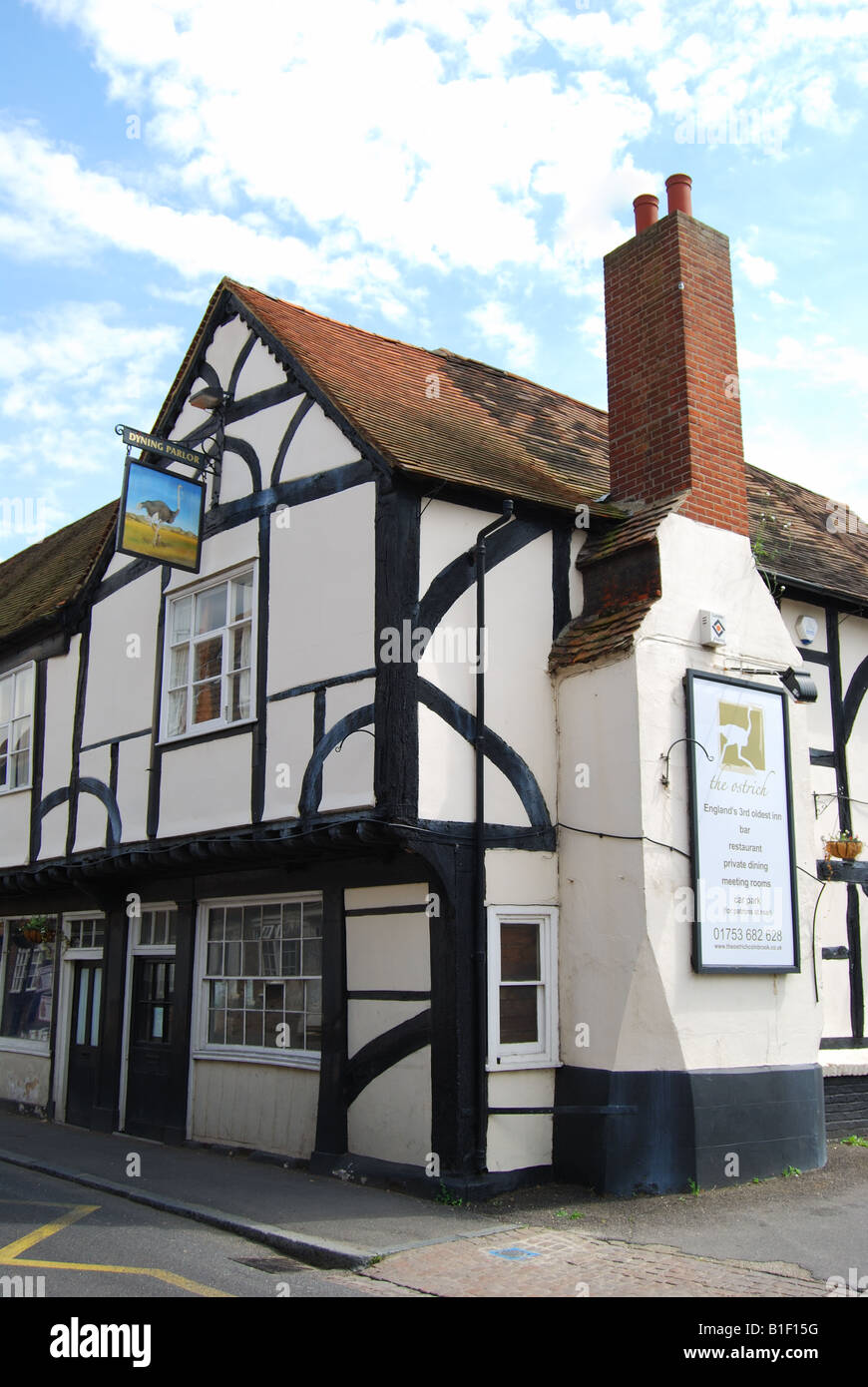 12th Century Ye Olde Ostrich Inn, High Street, Colnbrook, Berkshire, England, United Kingdom Stock Photo