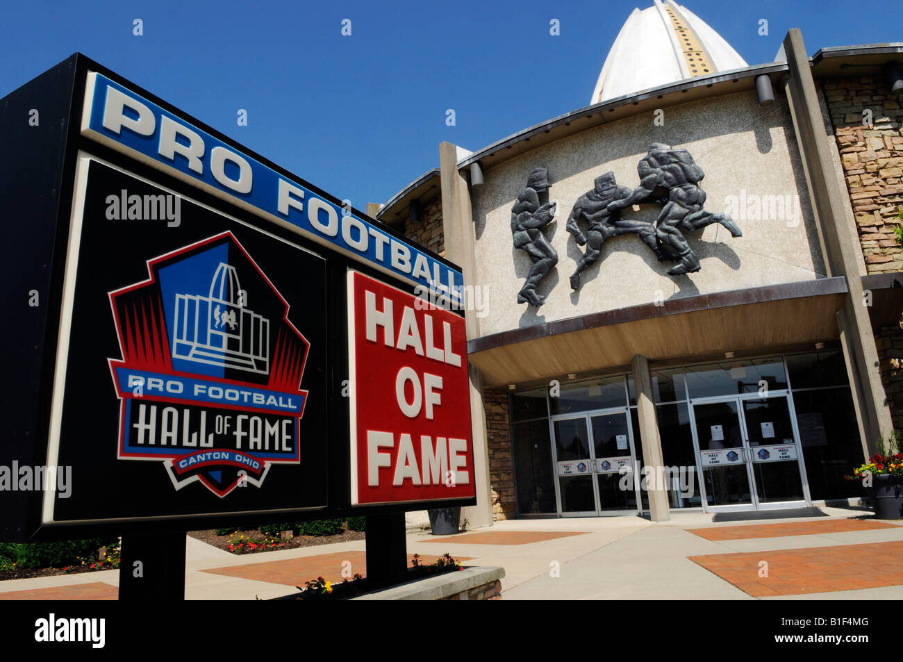 Pro Football Hall of Fame Stock Photo Alamy