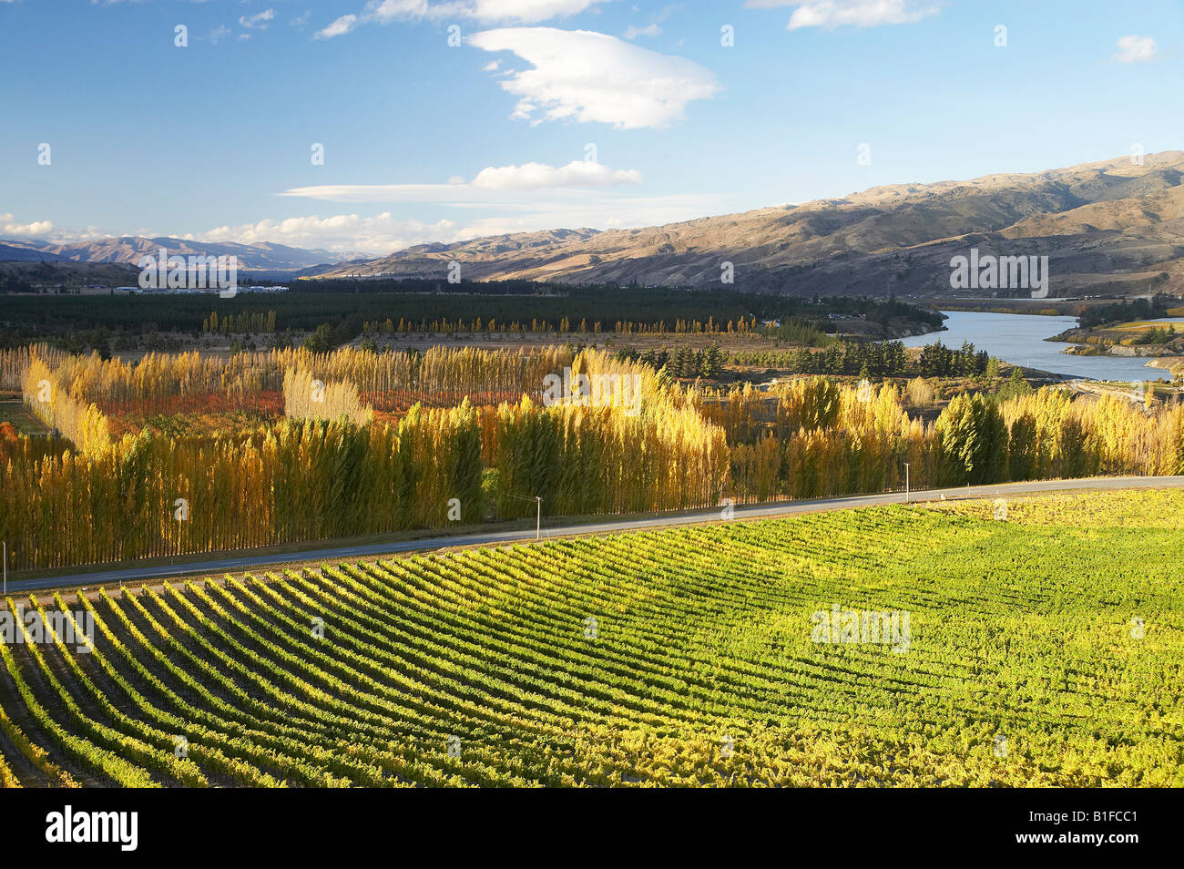 Mount difficulty, new zealand hi-res stock photography and images - Alamy