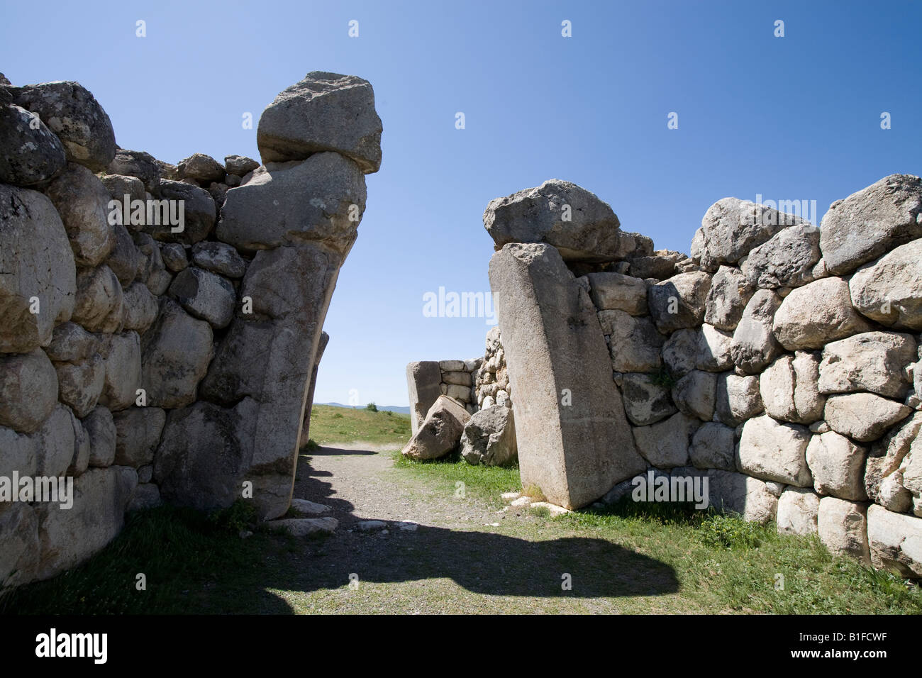 O Portão Do Leão No Sudoeste De Hattusa é Uma Cidade Antiga Localizada  Perto De Bogazale Moderno Na Província Do Coro De Turkeyrsq Foto de Stock -  Imagem de escultura, antigo: 255079008