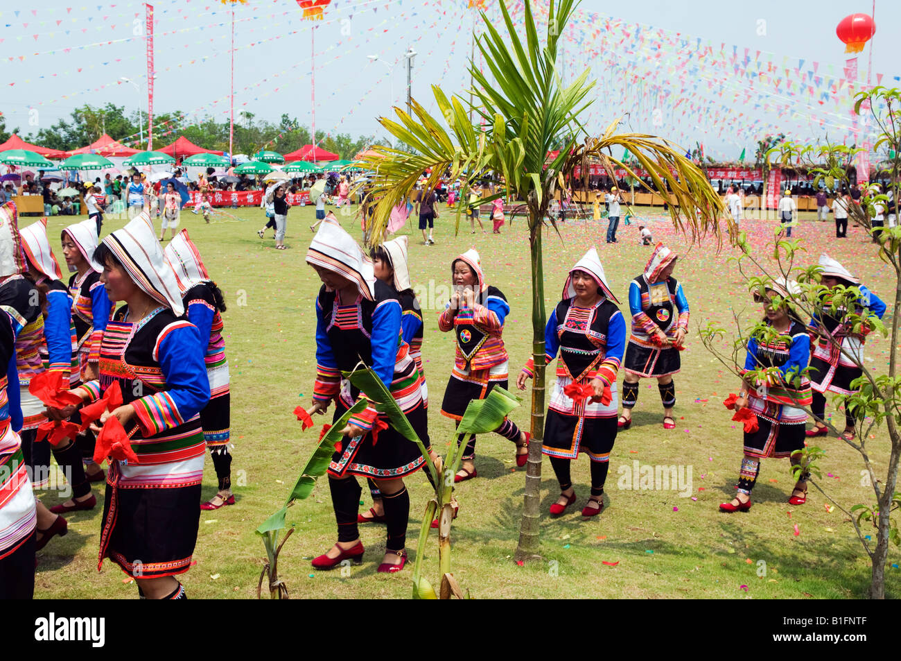 Yunnan Minority Festival High Resolution Stock Photography and Images ...