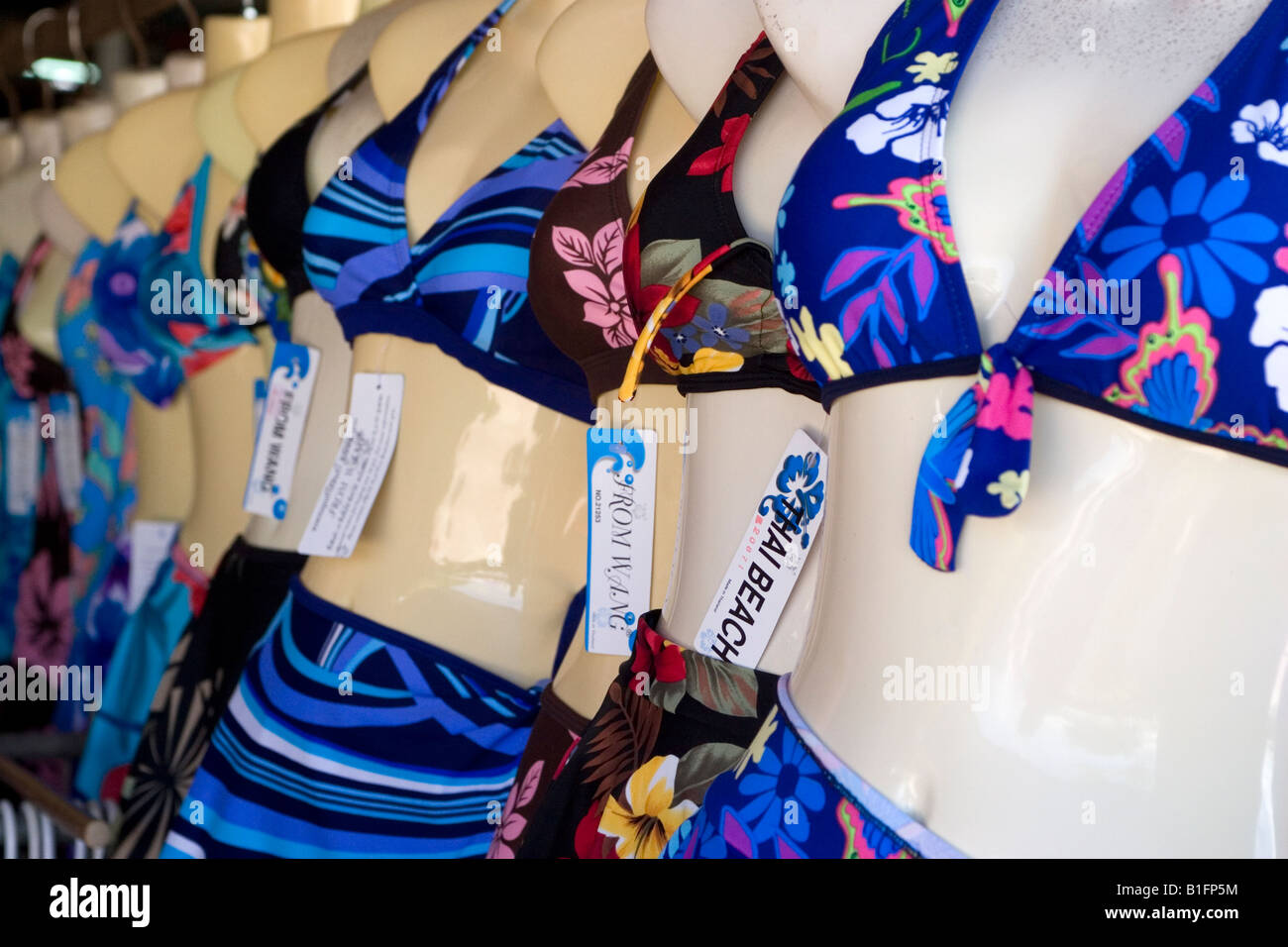 swimming wear shop