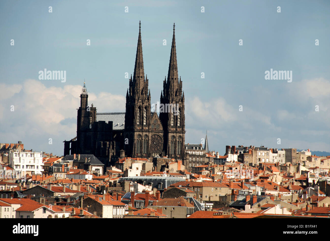 Cathedral of clermont ferrand auvergne france hi-res stock photography ...