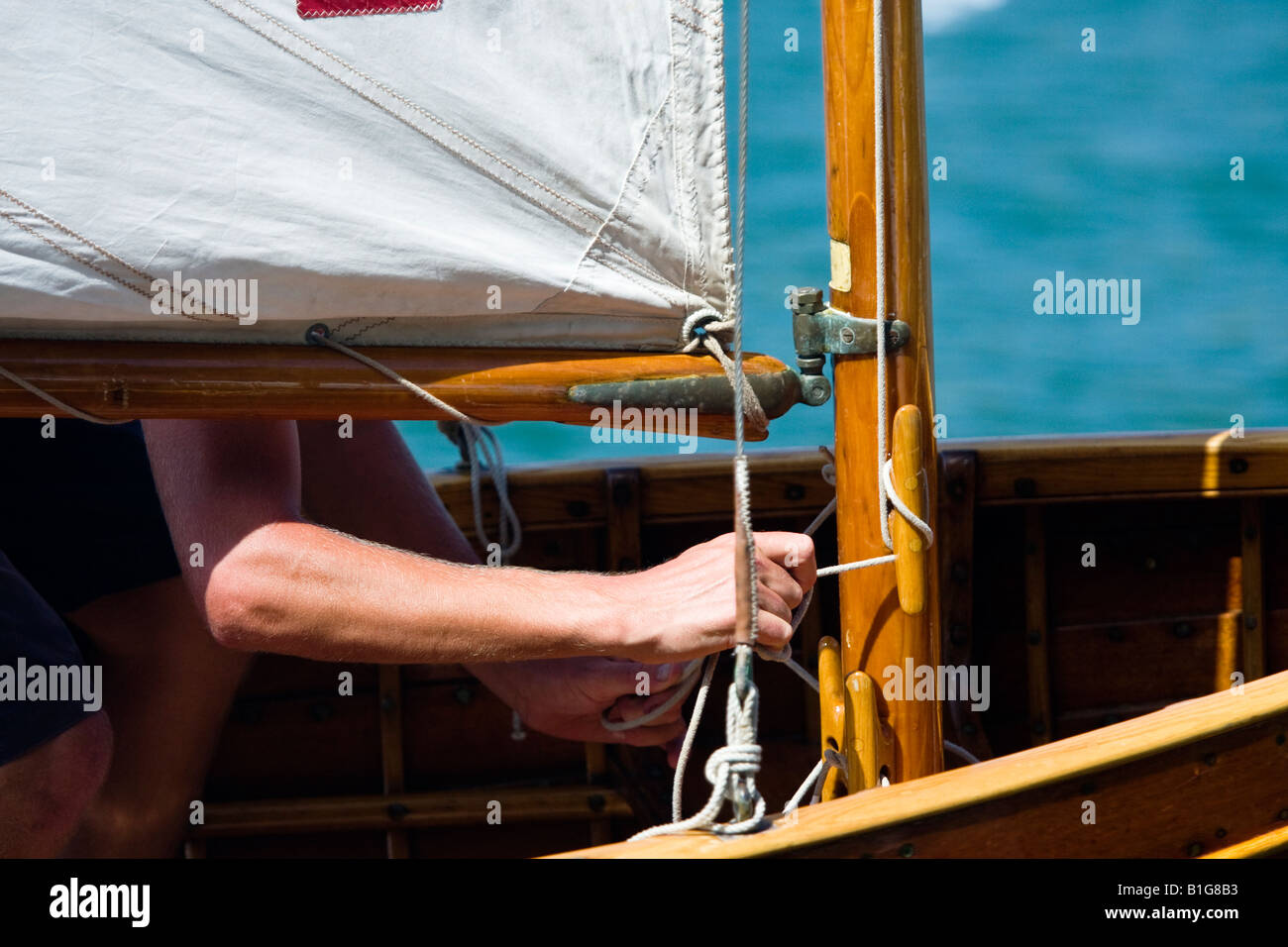 Halyard hi-res stock photography and images - Alamy