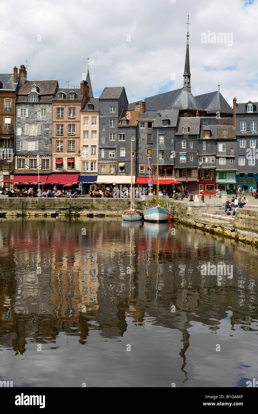 Fishing port village hi-res stock photography and images - Alamy
