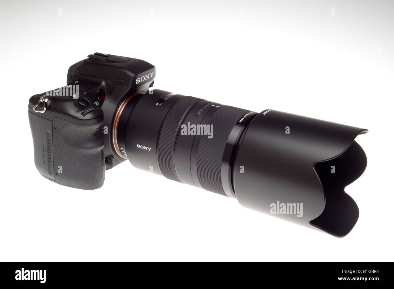 Spy long lens camera hires stock photography and images Alamy