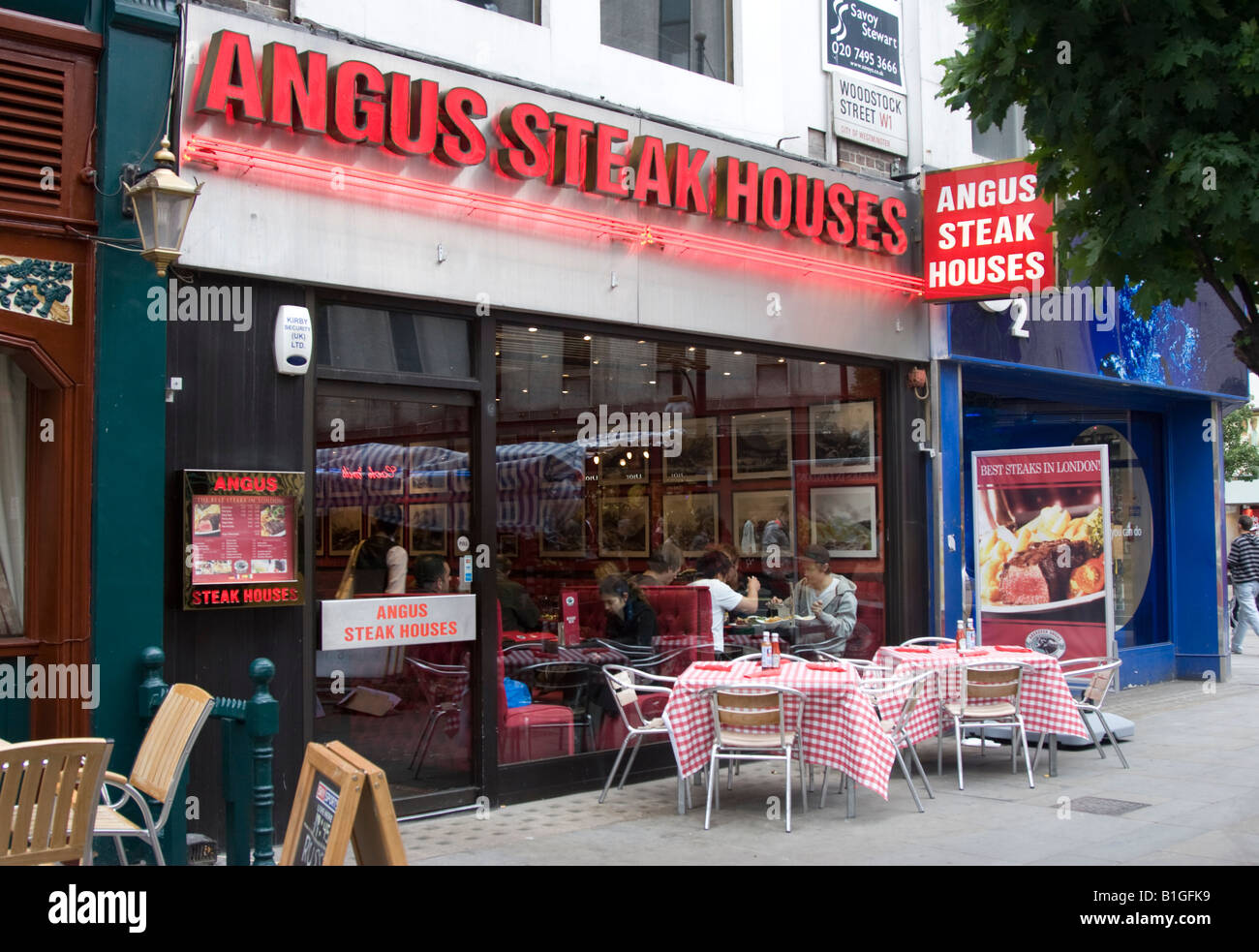 Angus Steak Houses Oxford Street London Stock Photo Alamy