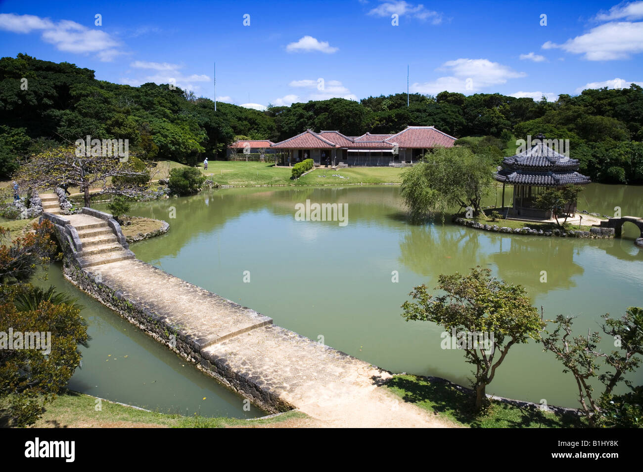 High Angle View Of A Footbridge Across A Pond Shikina En Shuri Castle Naha Okinawa Prefecture Japan Stock Photo Alamy High Angle View Of A Footbridge Across A Pond Shikina En Shuri Castle Naha Okinawa Prefecture Japan Stock Photo Alamy