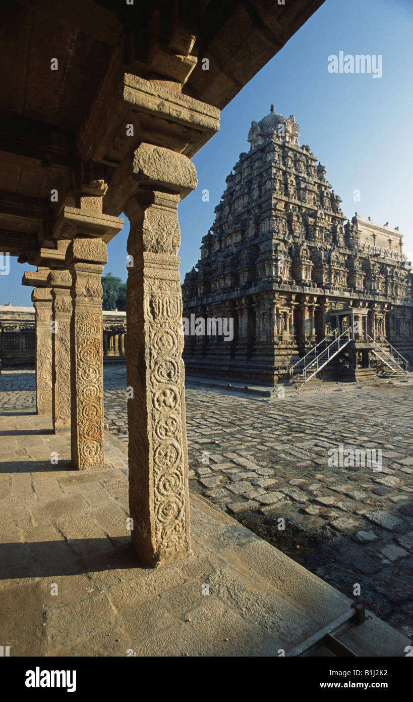 Temple viewed from a porch, Airavateswara Temple, Dharasuram, Tamil