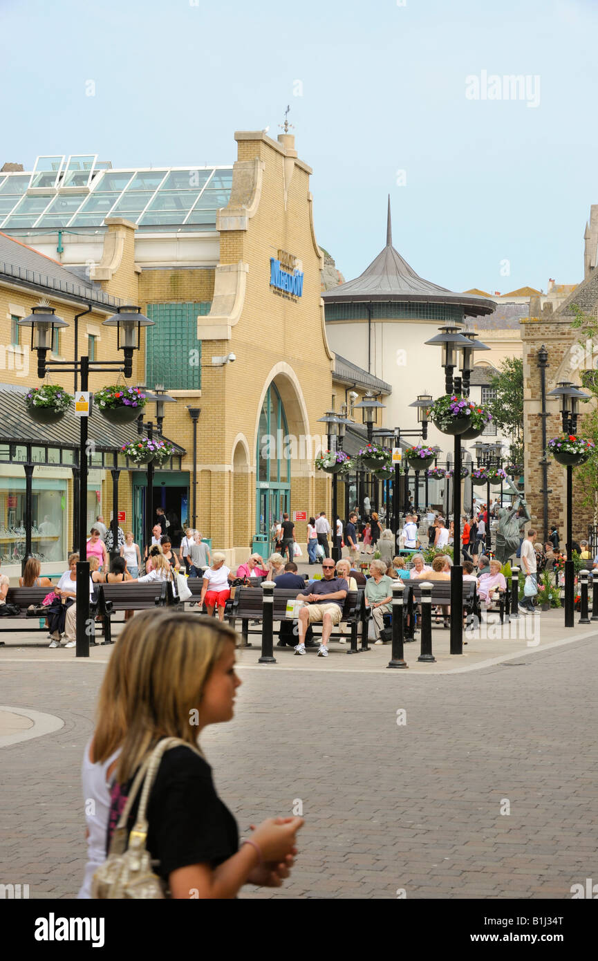 Priory meadow shopping centre hi-res stock photography and images - Alamy
