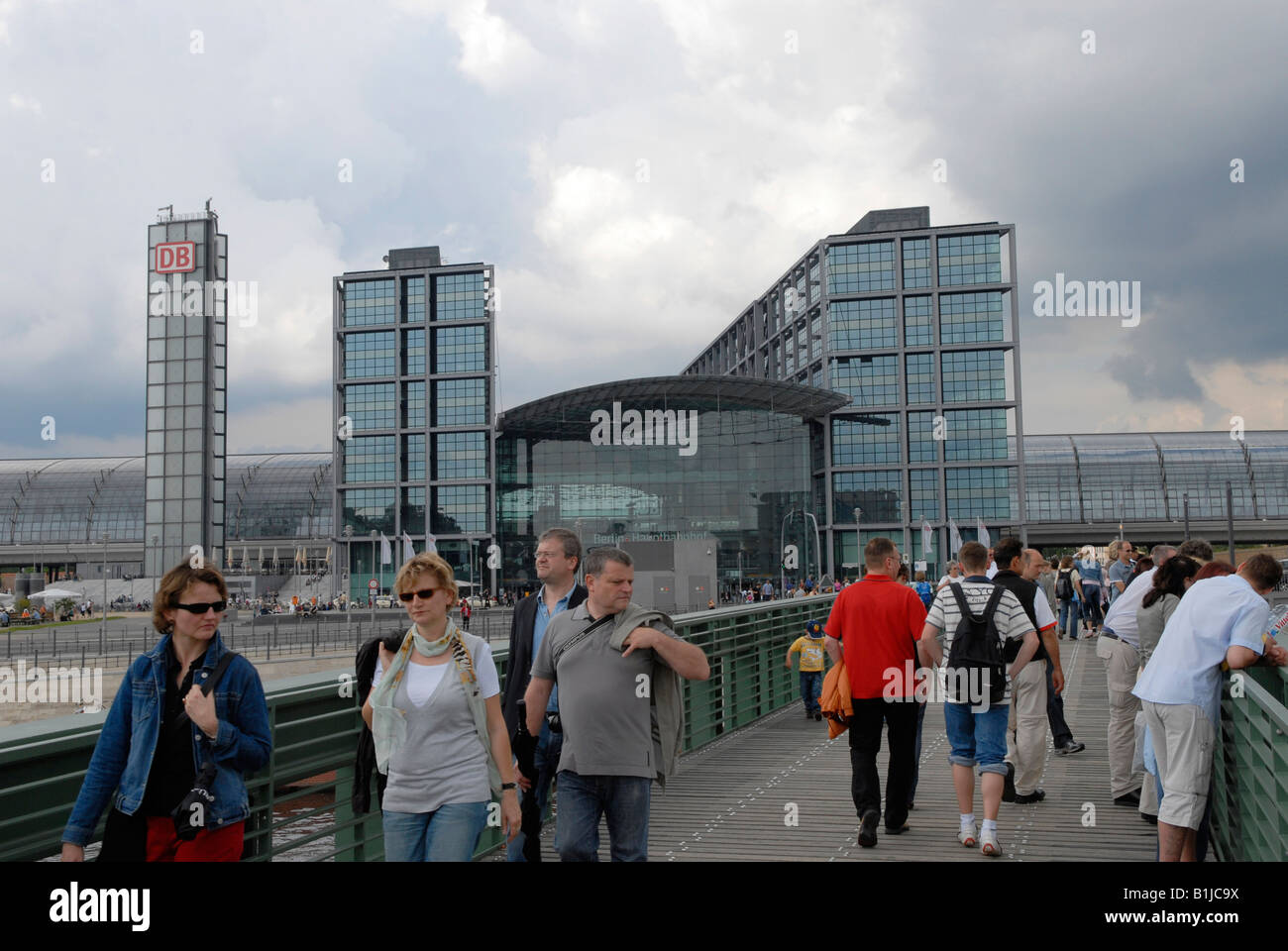 Spree bank and Berlin central station, Germany Stock Photo