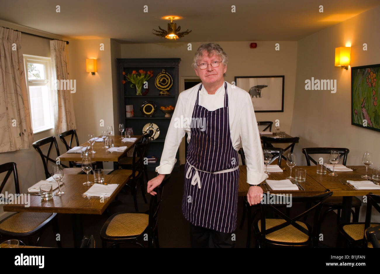 Shaun Hill chef & joint owner of The Walnut Tree Restaurant Llanddewi Skirrid Abergavenny Monmouthshire pictured in dining room Stock Photo