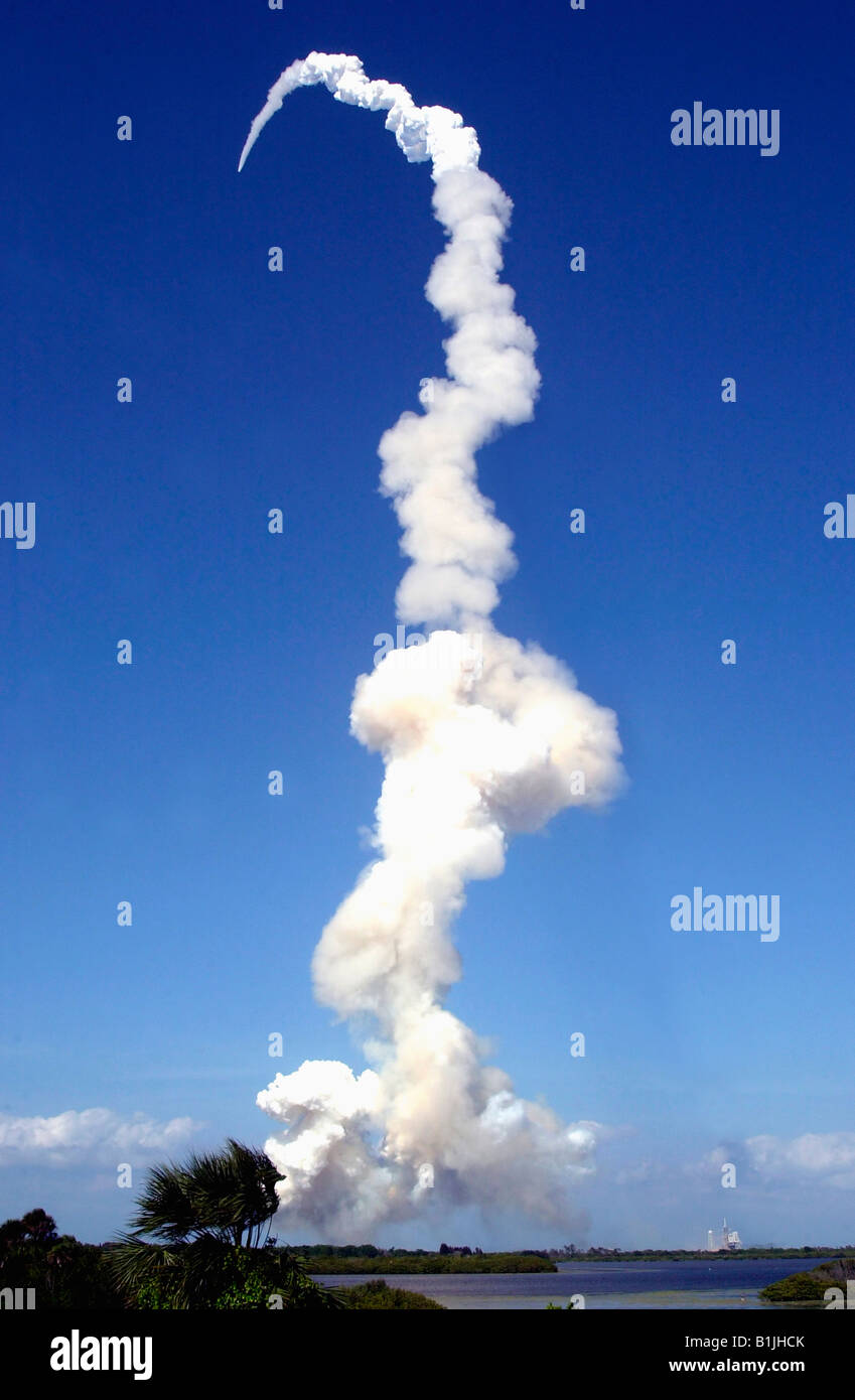 Space Shuttle Atlantis take off Stock Photo