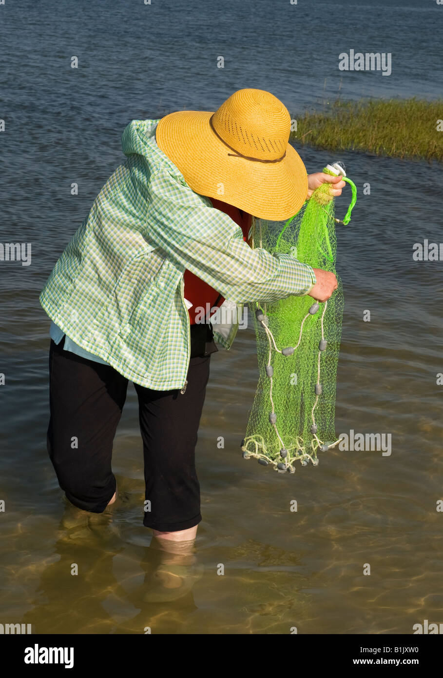Fishing cast net throw net hi-res stock photography and images - Alamy