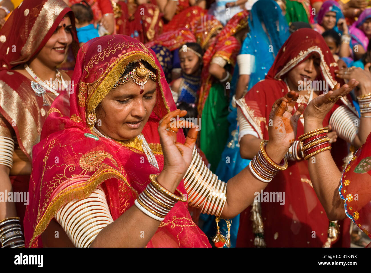 Gangur festival hi-res stock photography and images - Alamy