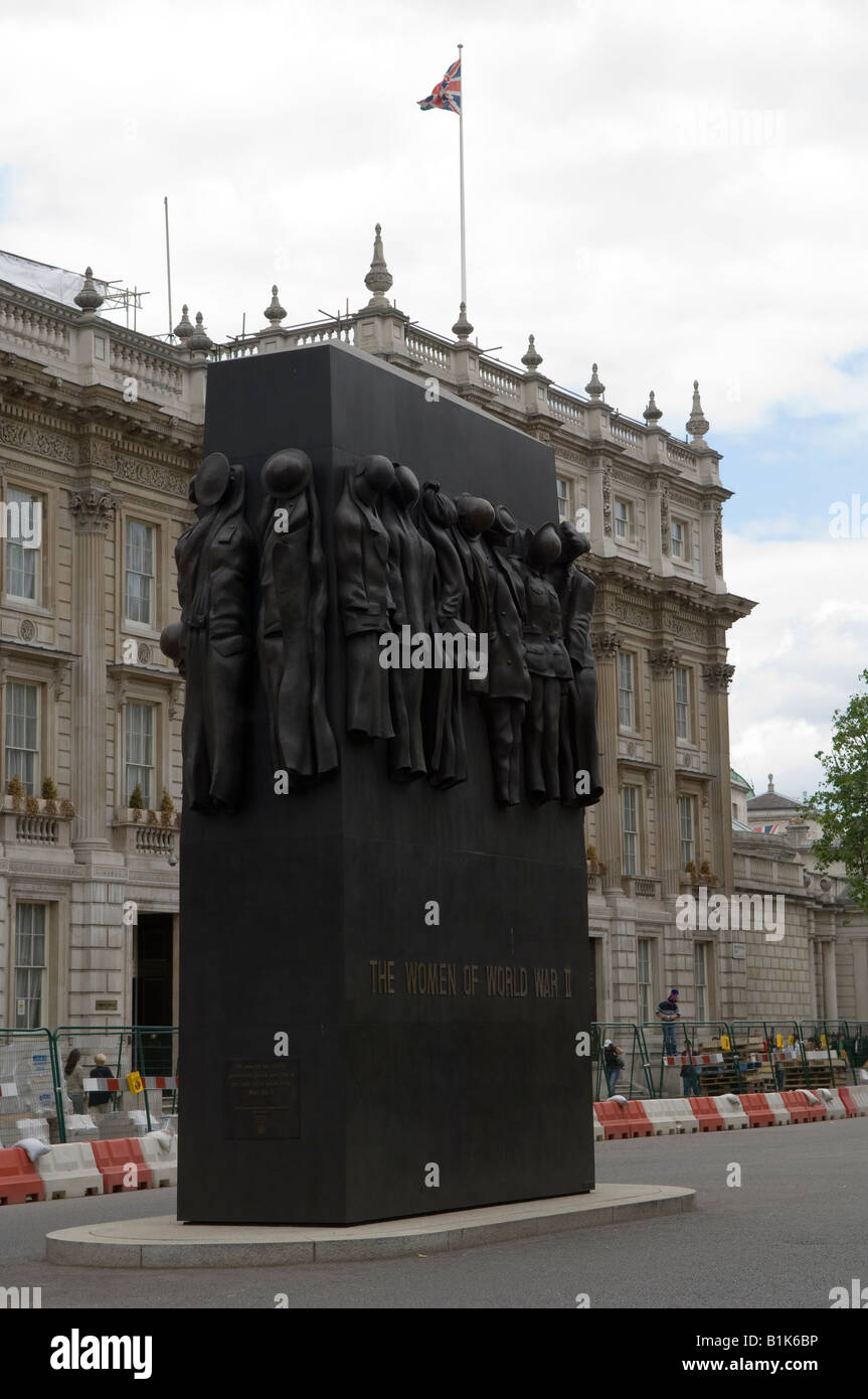 The Women of World War II memorial in Whitehall Stock Photo - Alamy