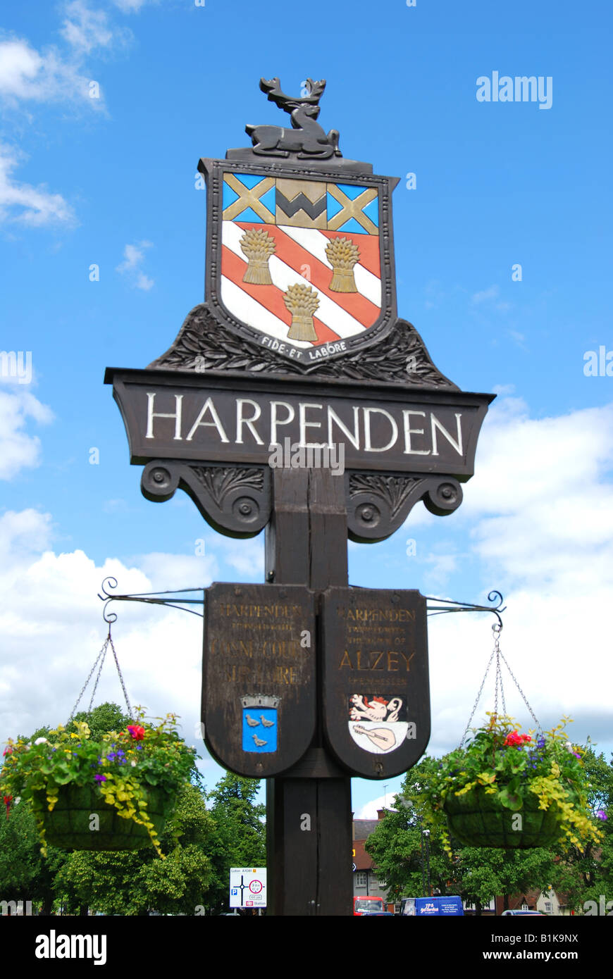 Harpenden town sign, Hatching Green, Harpenden, Hertfordshire, England