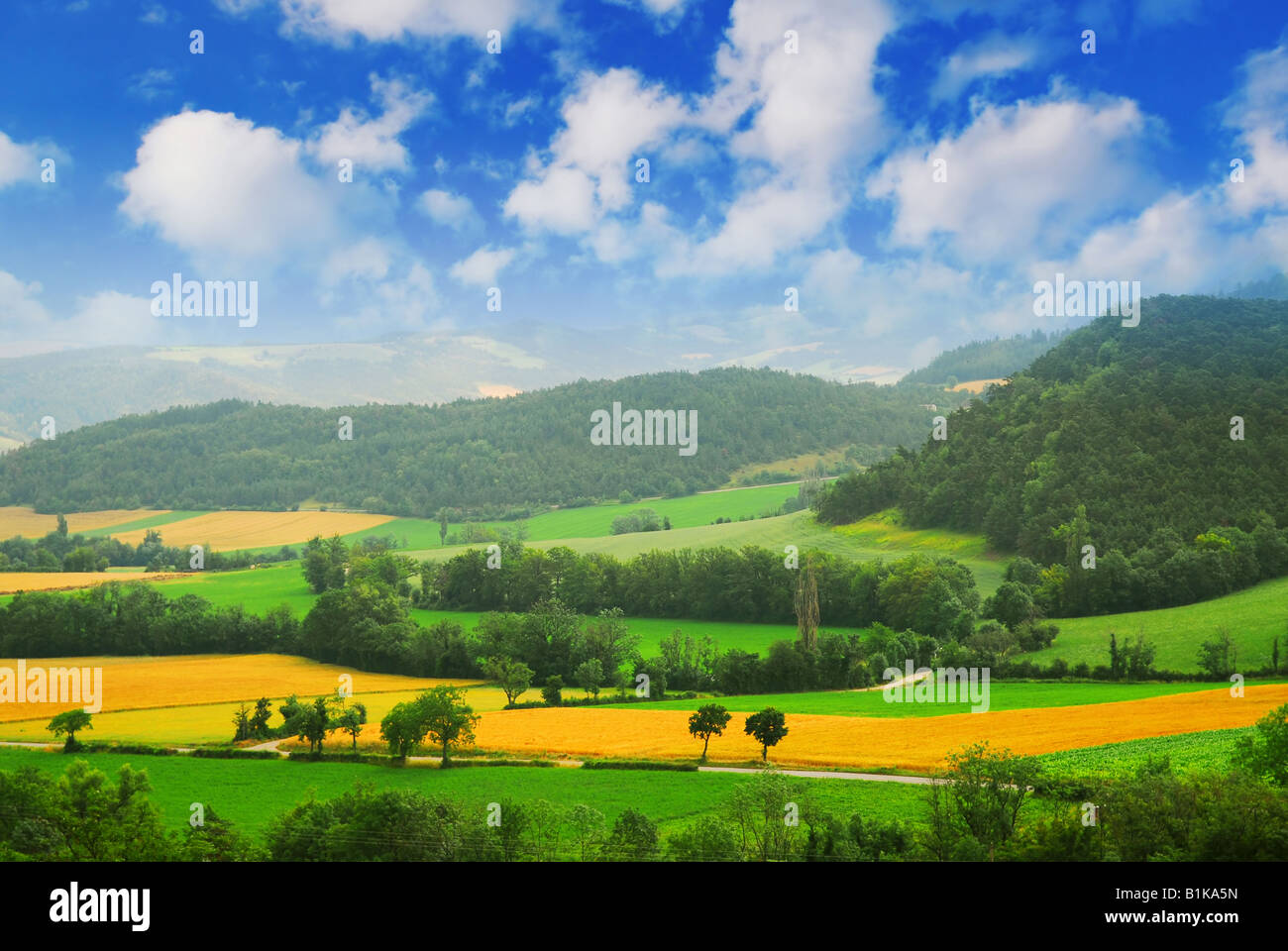 Rural country countryside hi-res stock photography and images - Alamy