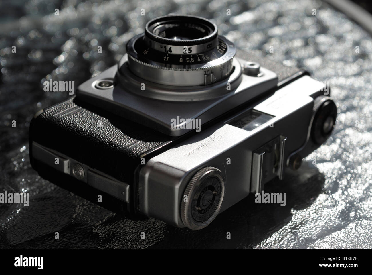 Ilford Sportsman 35mm Compact Camera Stock Photo Alamy