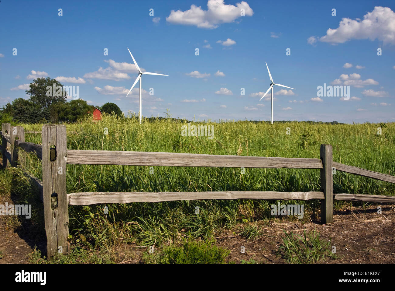 Wind turbines on field in Ohio USA Stock Photo Alamy