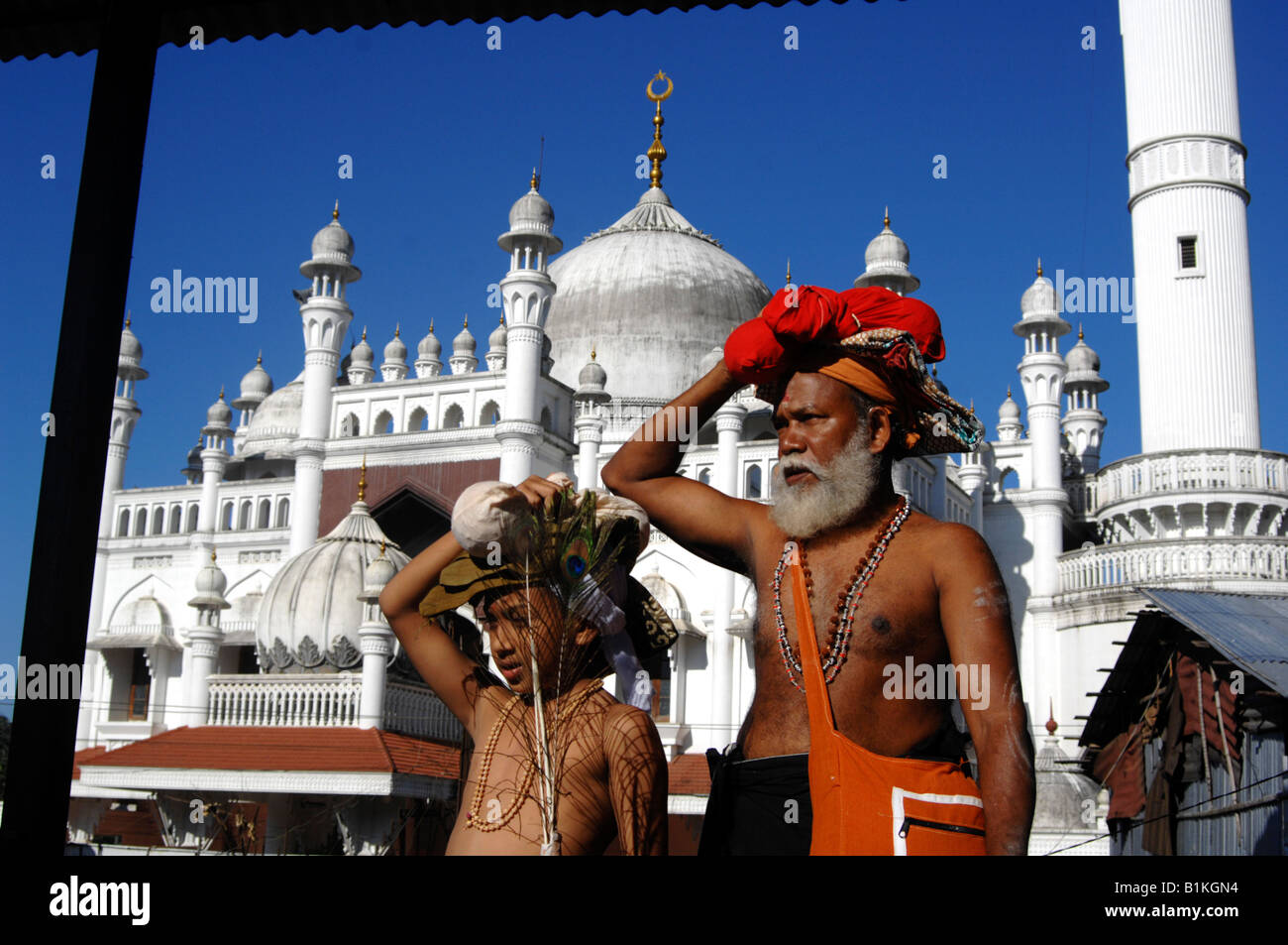 Sabarimala Lord Ayyappa Temple Keral Stock Photo - Download Image Now -  Temple - Building, Architecture, Color Image - iStock