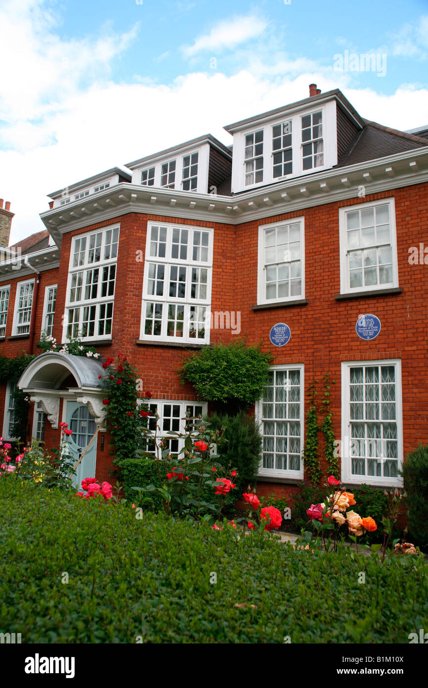 Sigmund Freud's house, Hampstead, London Stock Photo Alamy