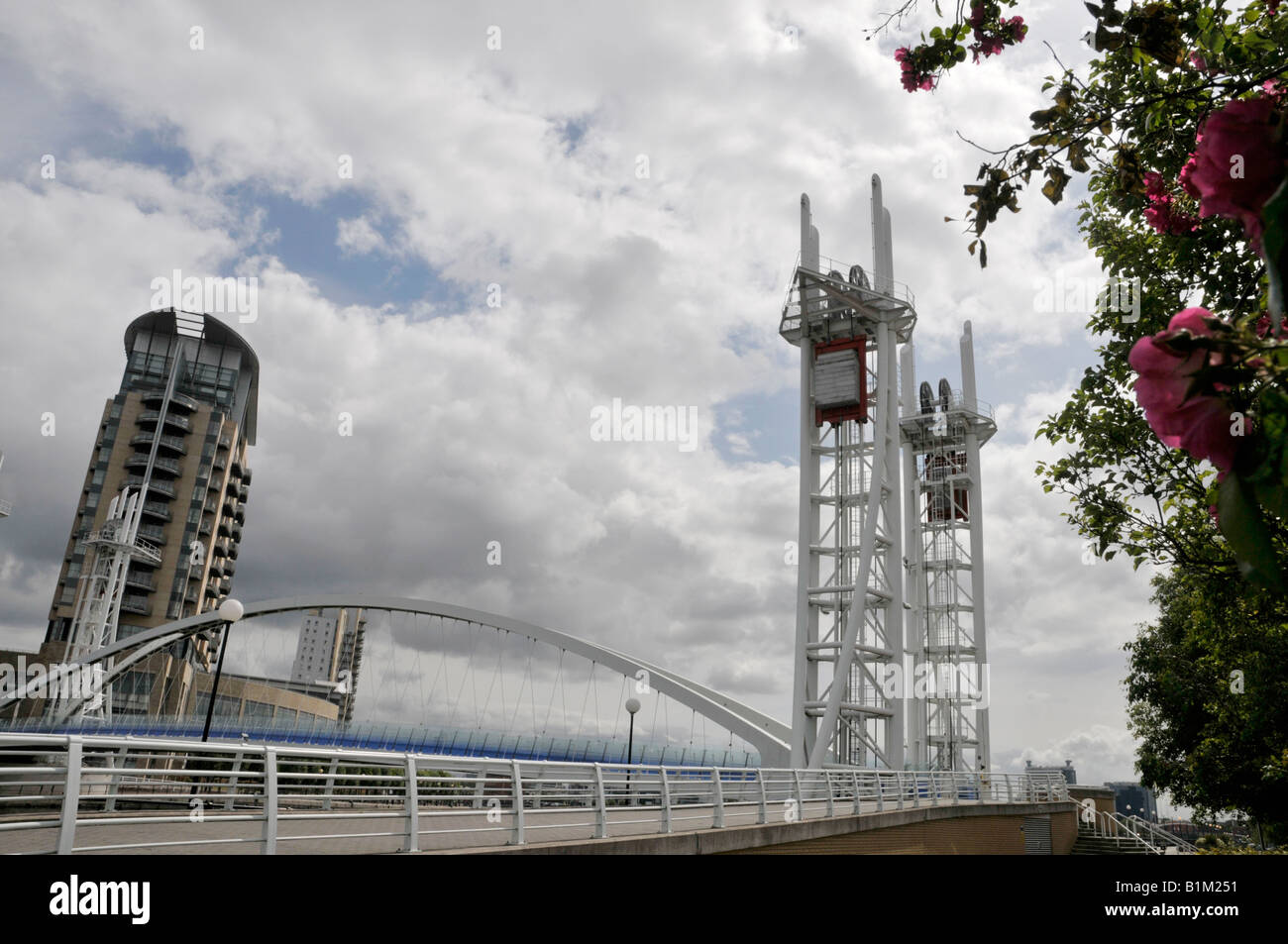leaning tower by lowry bridge Stock