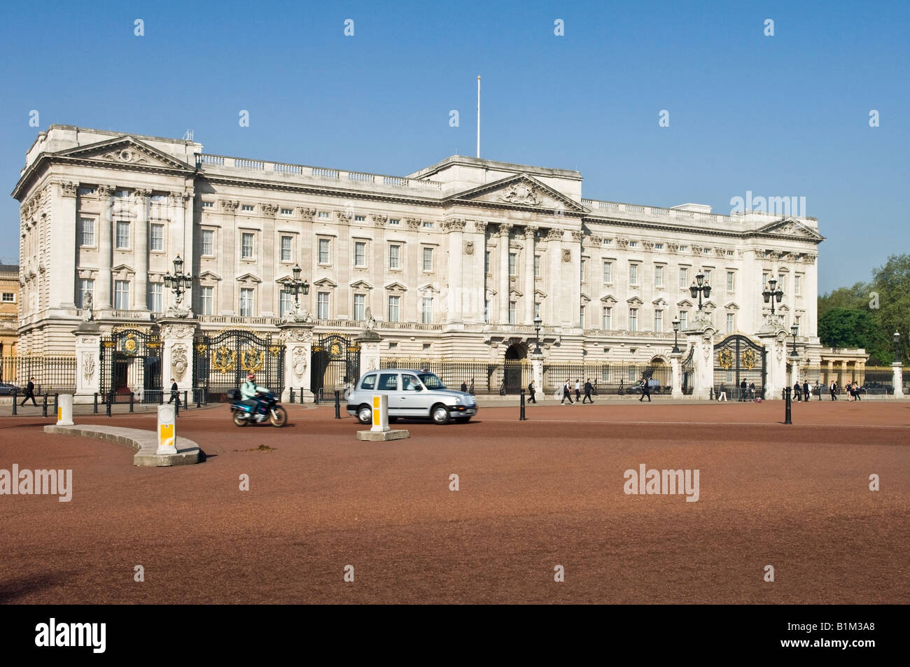 Buckingham Palace London England UK Stock Photo