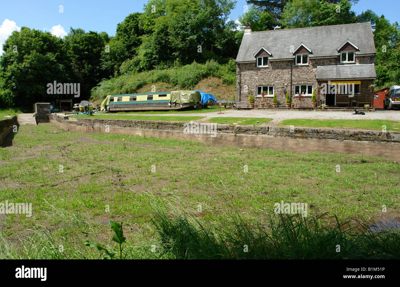Gilwern and town hires stock photography and images Alamy