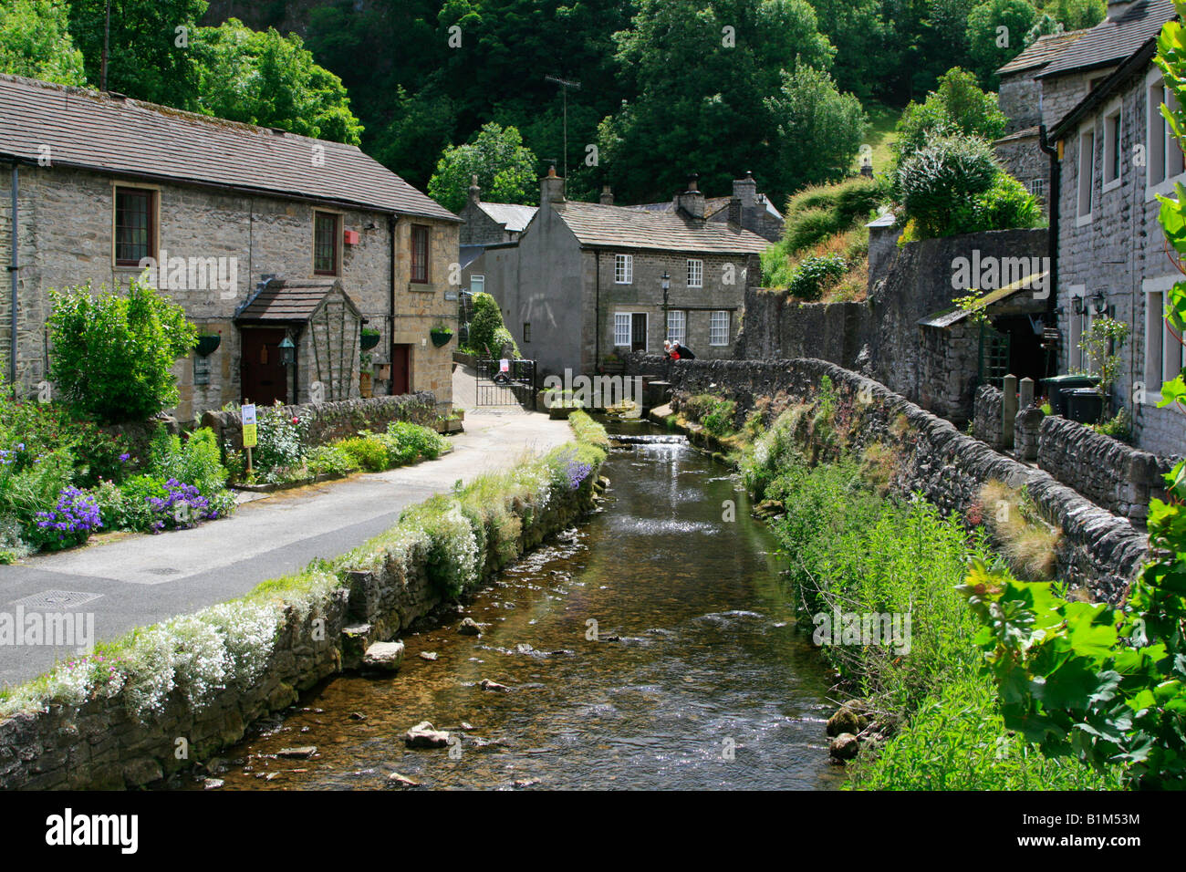 Castleton Derbyshire peak district national park small village england