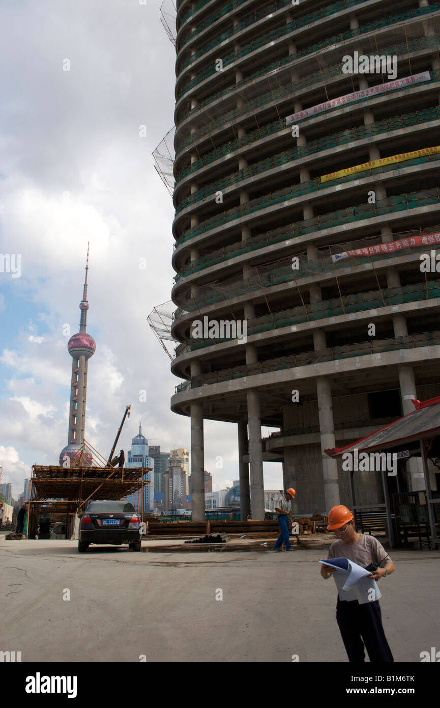 Skyscraper construction near the bund, Shanghai Stock Photo - Alamy