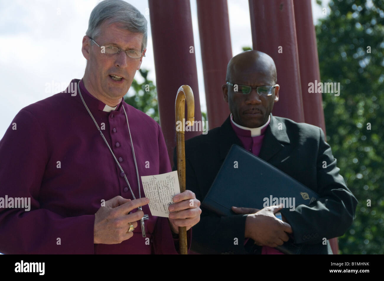 Bishop of Woolwich says opening prayers at Empire Windrush 60th anniversary event, Clapham Common Stock Photo