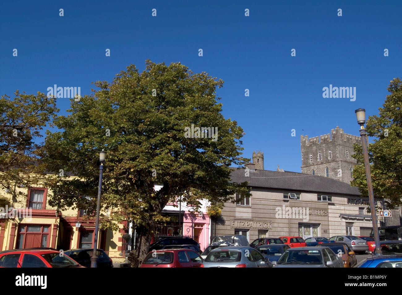 Kildare town castle & round tower County Kildare Stock Photo Alamy