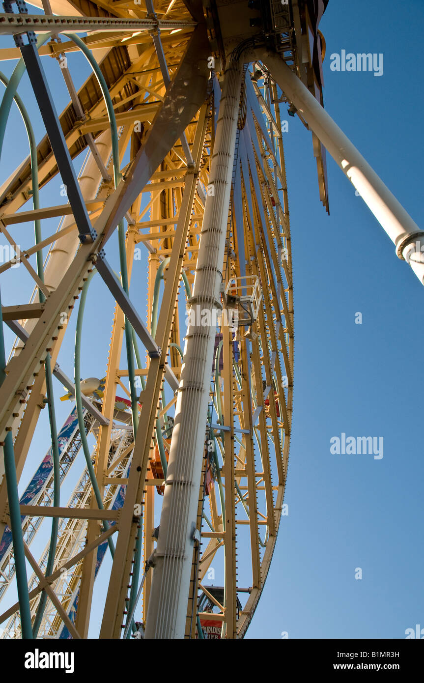 Sun Wheel Ferris wheel, California Adventure Park, Disneyland Resort