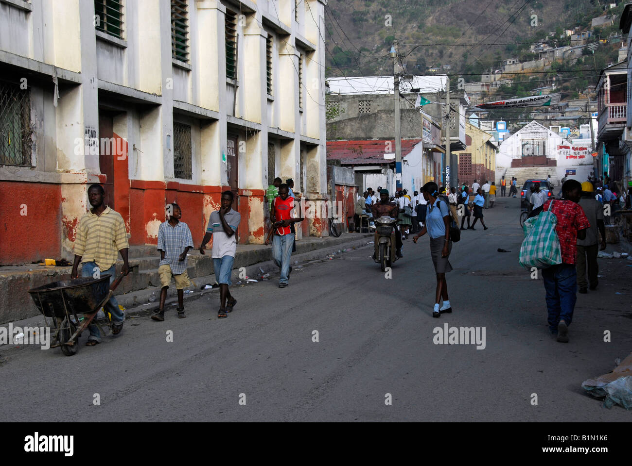 Cap haitien street hires stock photography and images Alamy