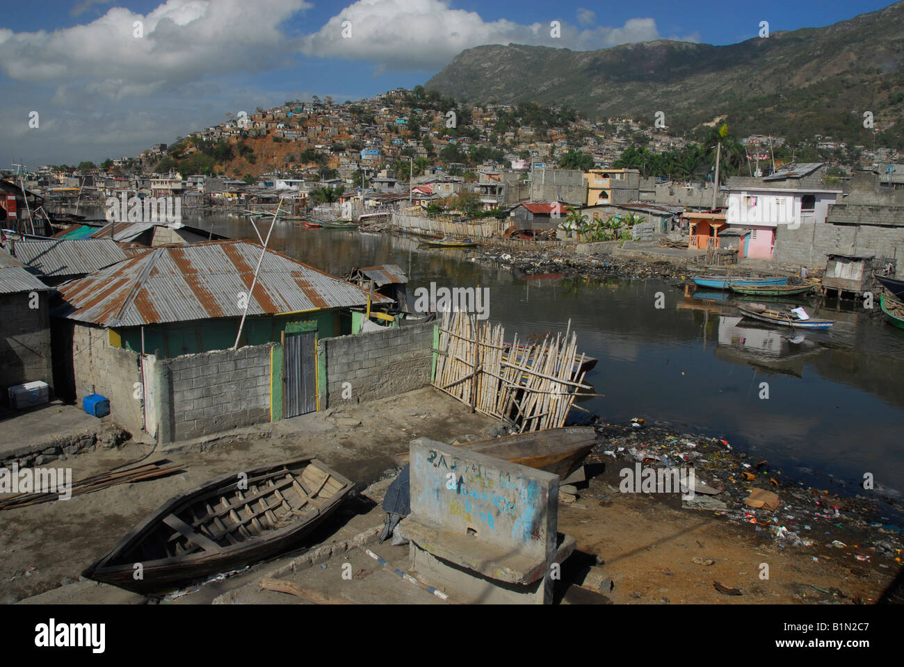 Shanty town along the river in Cap Haitien, Haiti Stock Photo Alamy