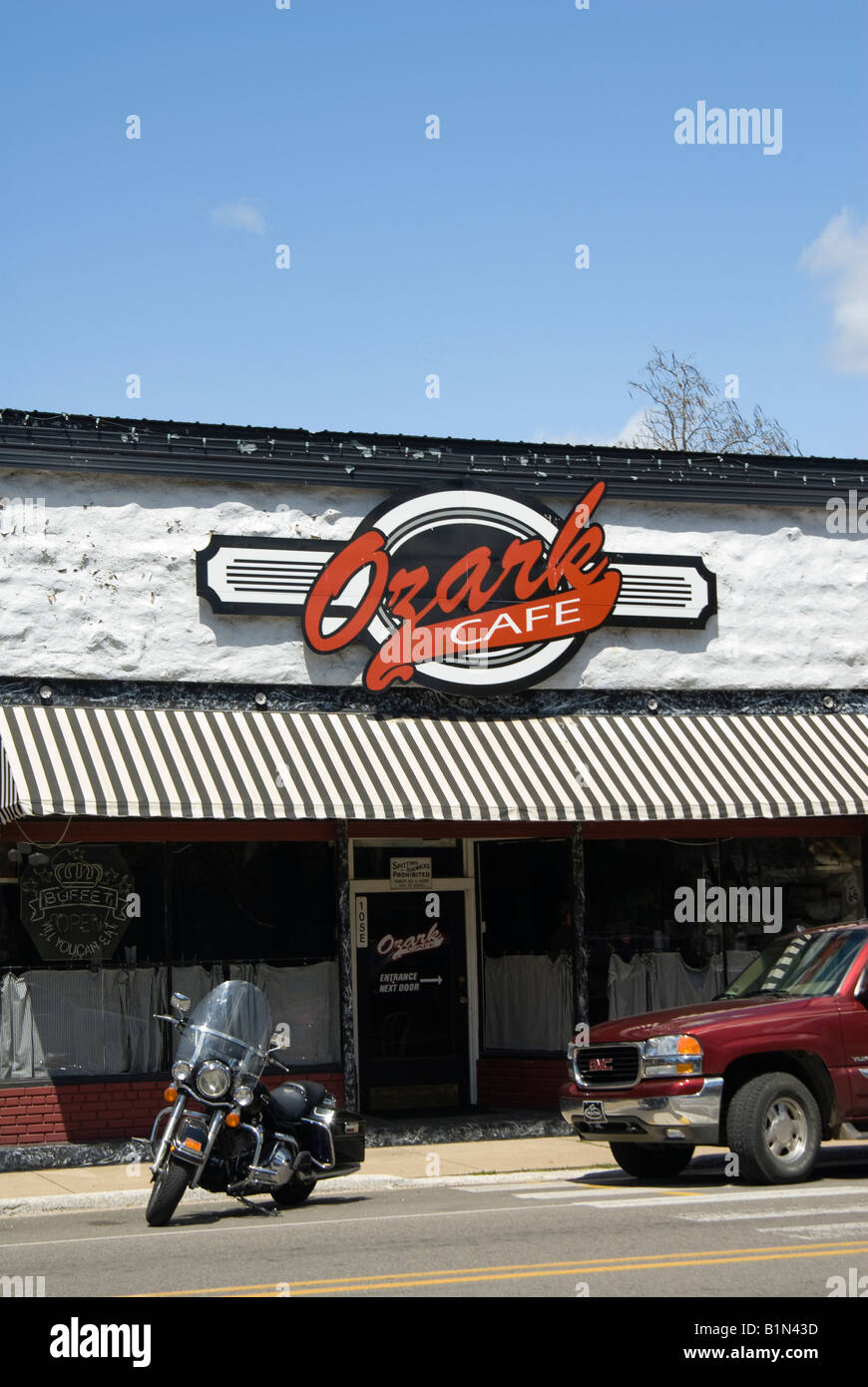 The Ozark Cafe on is a landmark in Jasper Arkansas It is on the Scenic 7 Byway through the Ozark Mountains Stock Photo