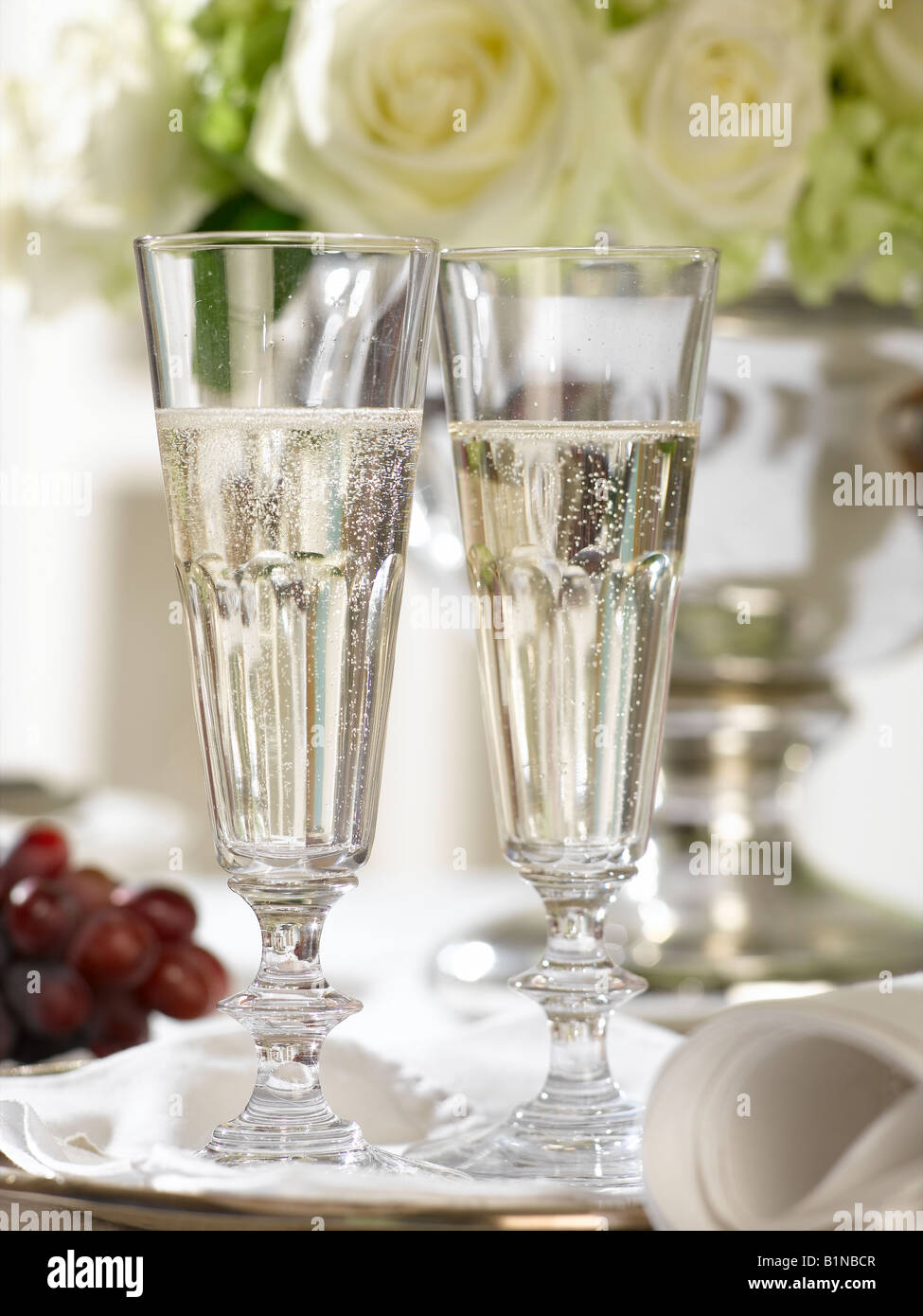 Two romantic glasses sparkling hi-res stock photography and images - Alamy