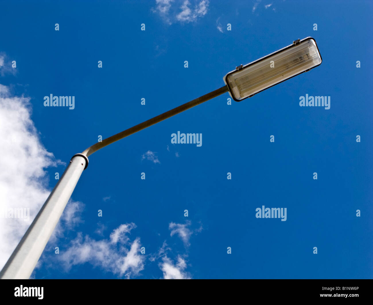 Looking up at a UK street light Stock Photo Alamy